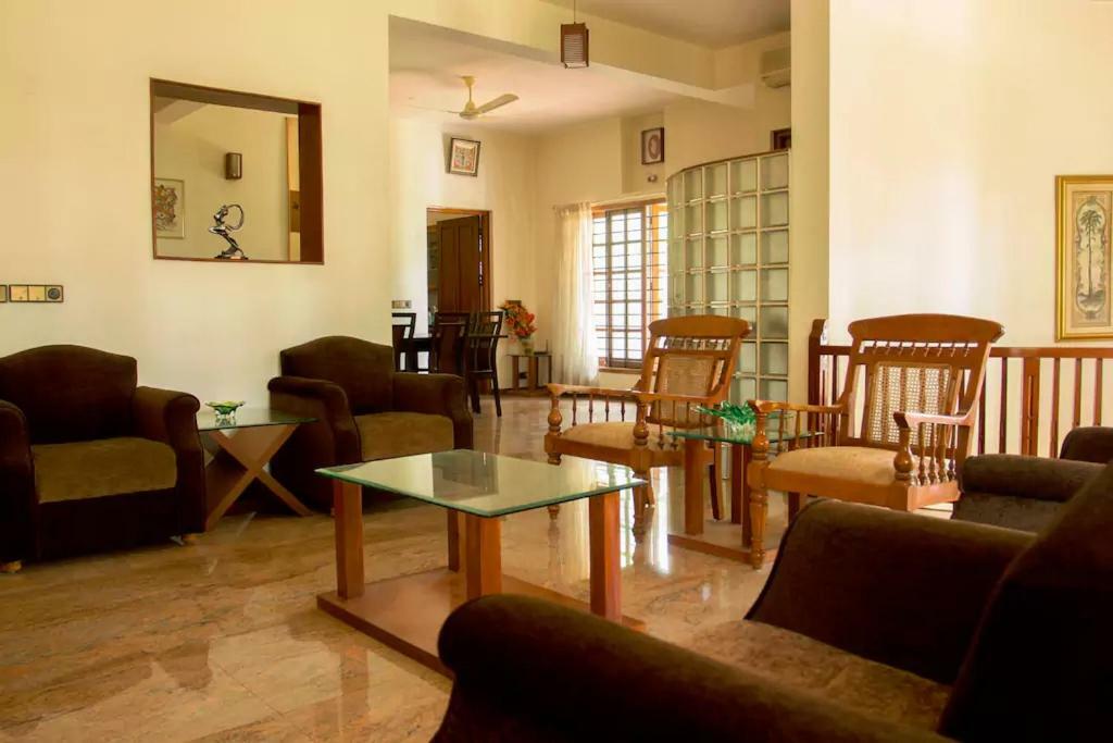 Villa Serena Bangalore Ngoại thất bức ảnh