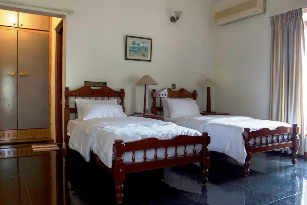 Villa Serena Bangalore Ngoại thất bức ảnh
