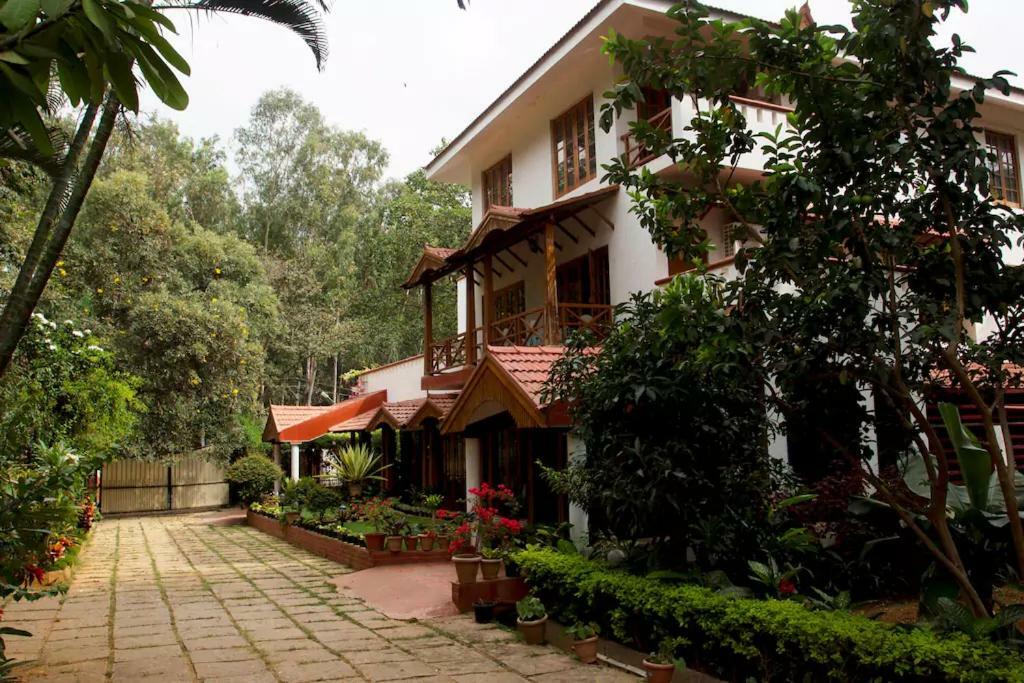 Villa Serena Bangalore Ngoại thất bức ảnh